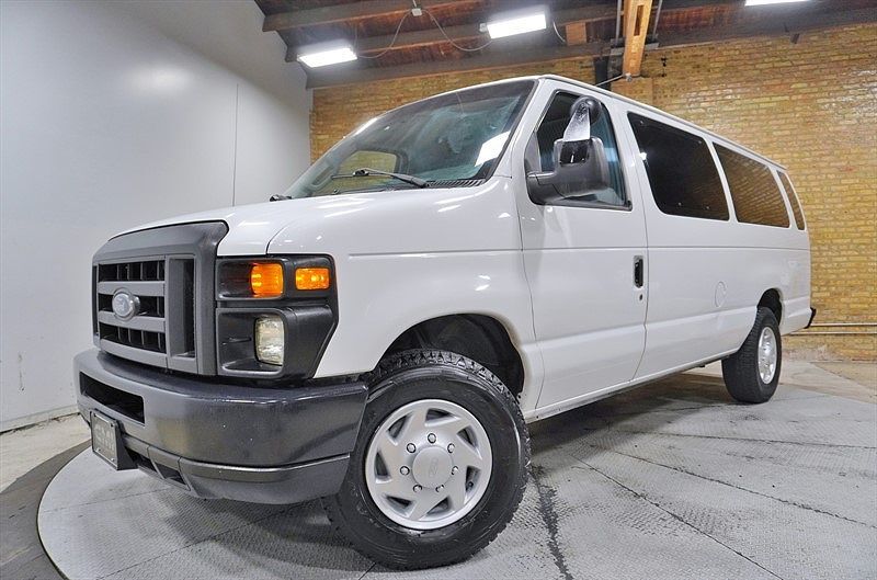 2008 FORD E-350
