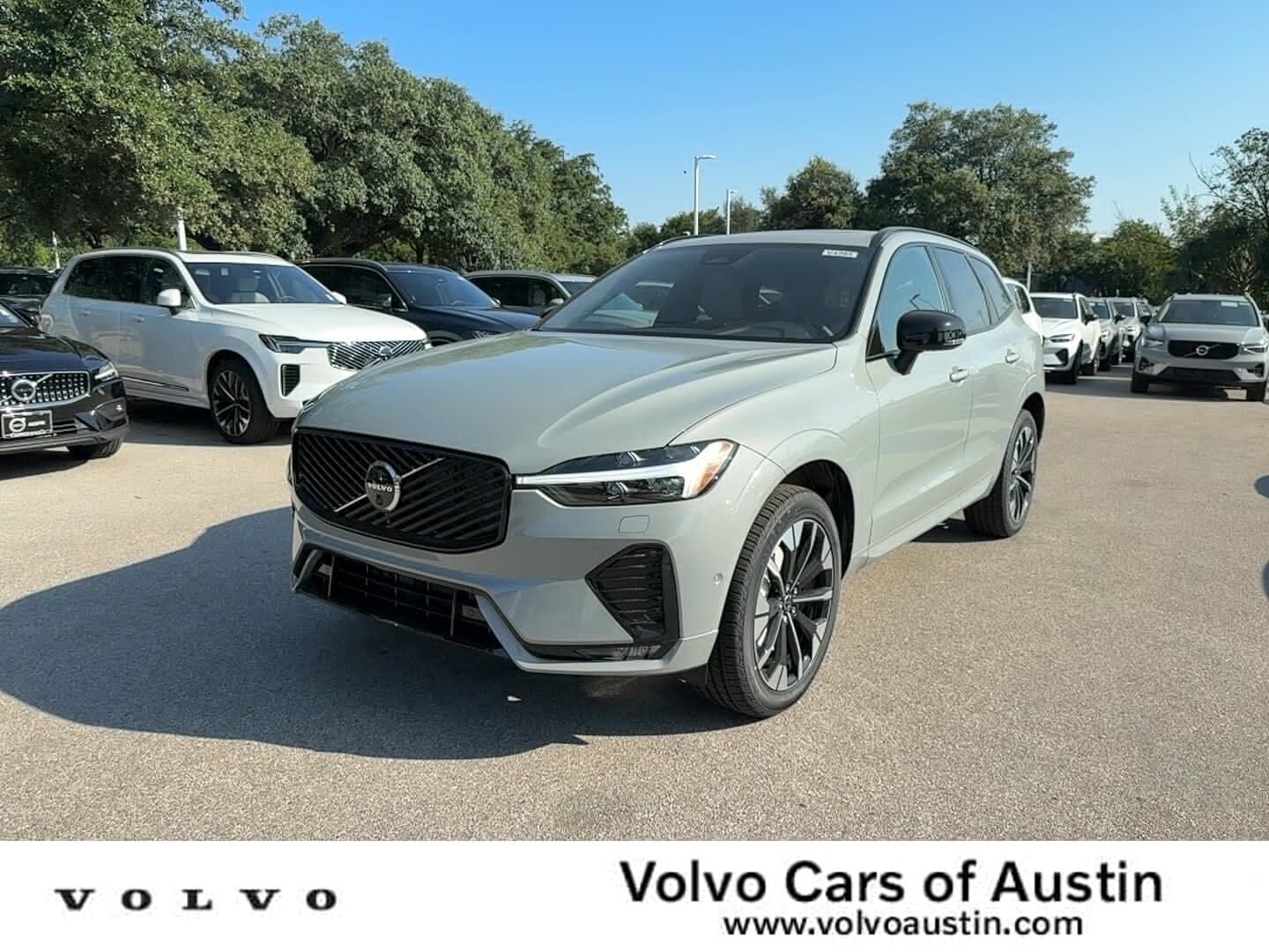 2026 VOLVO XC60
