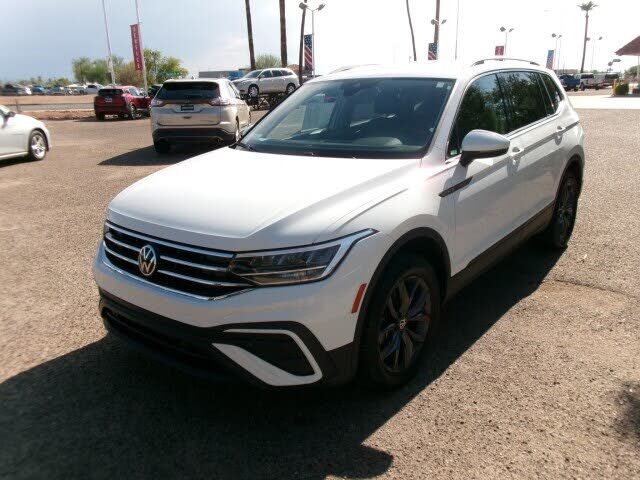 2024 VOLKSWAGEN Tiguan 4Motion