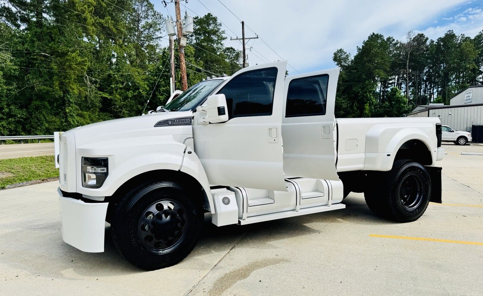 Ford F-650