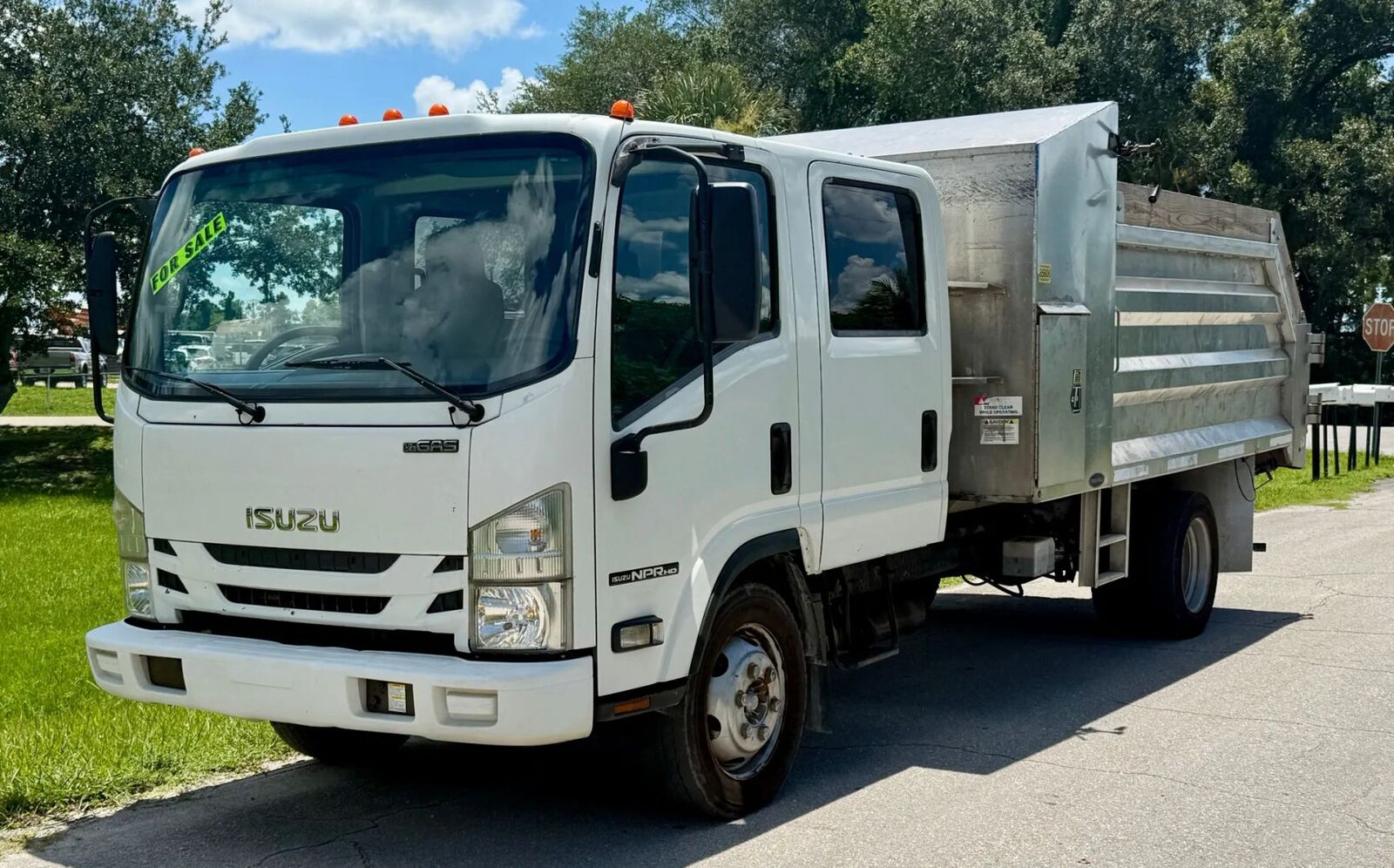 Isuzu NPR/NPR-HD