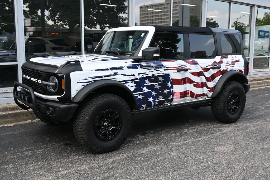 2023 FORD Bronco