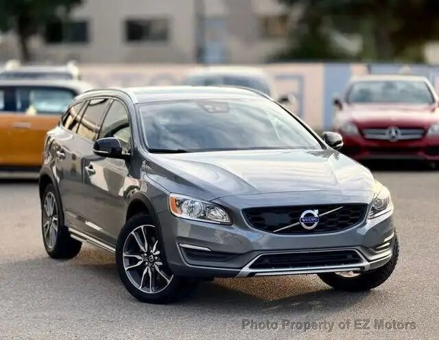 Volvo V60CC