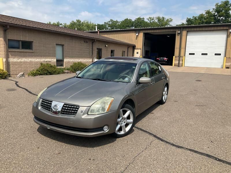 Nissan Maxima