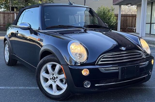 MINI Cooper Convertible