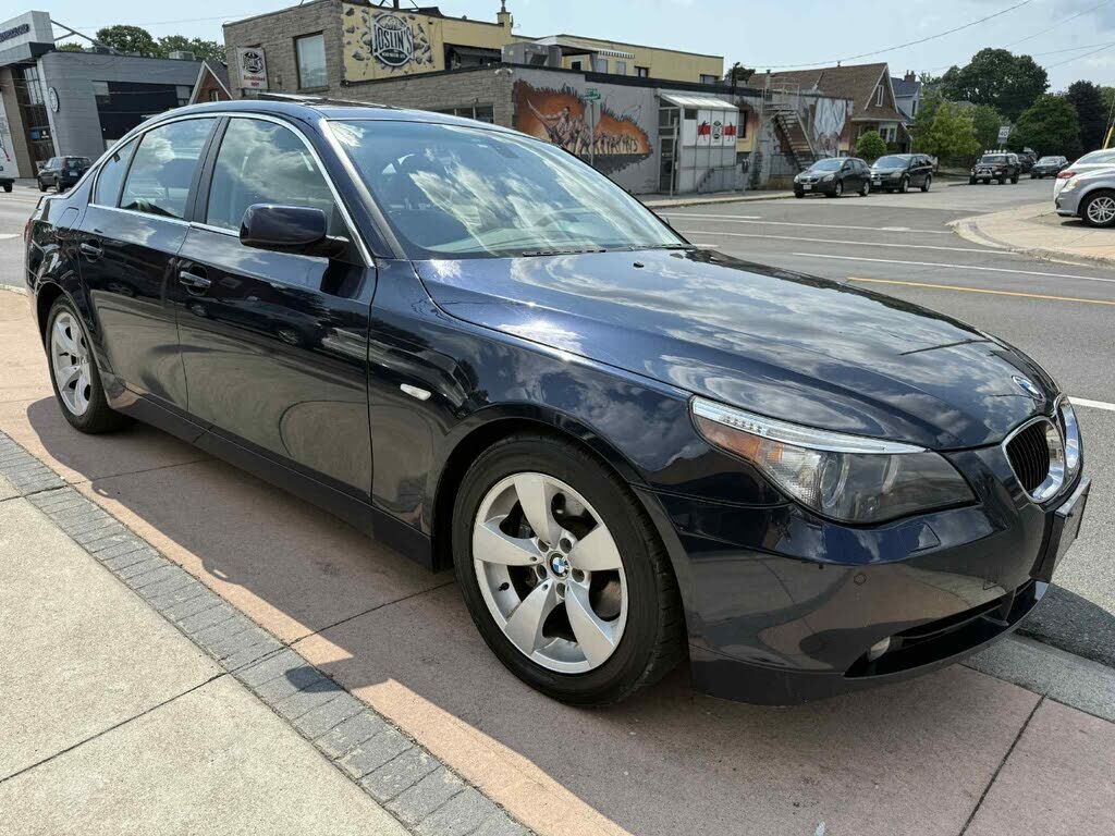 BMW 530i