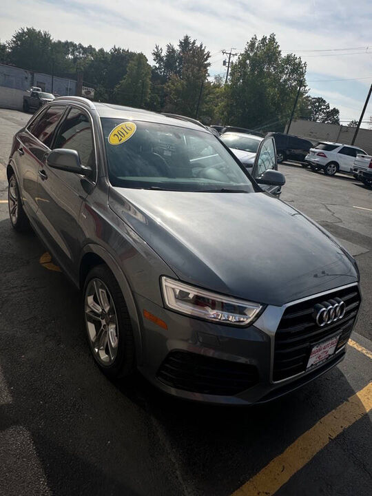 2016 Audi Q3