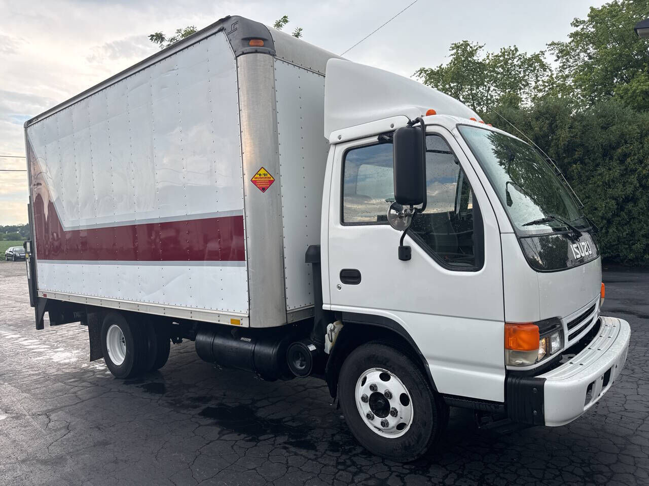 Isuzu NPR/NPR-HD