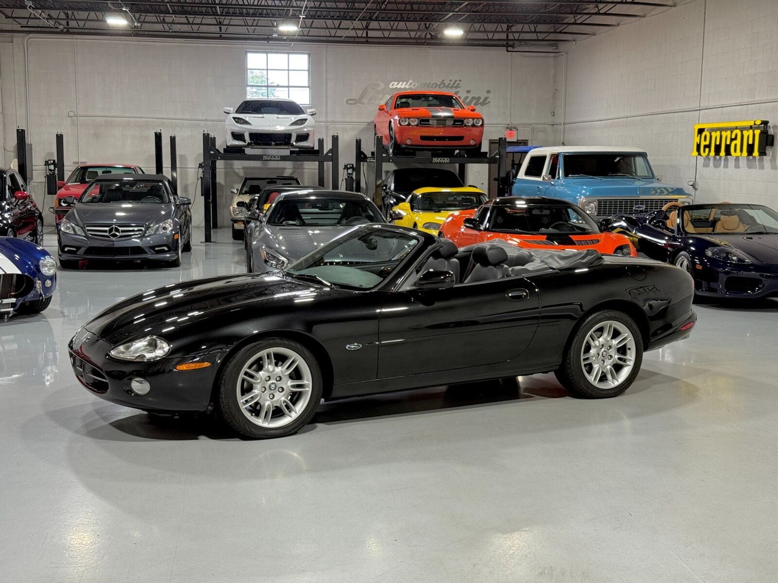 Jaguar XK8