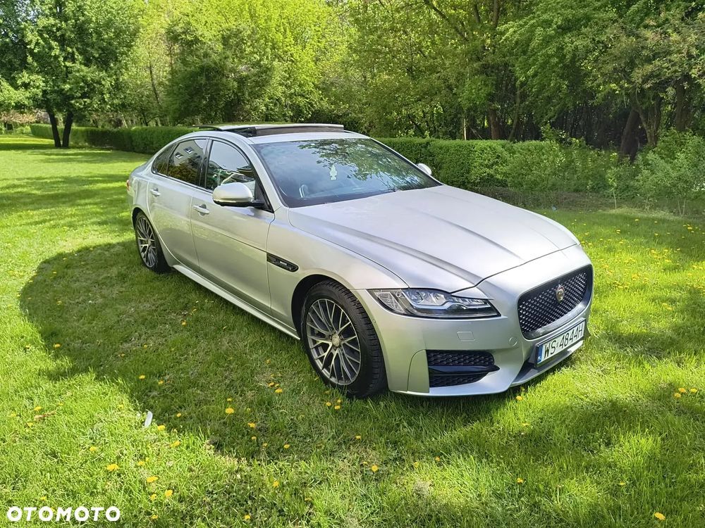 Jaguar XF