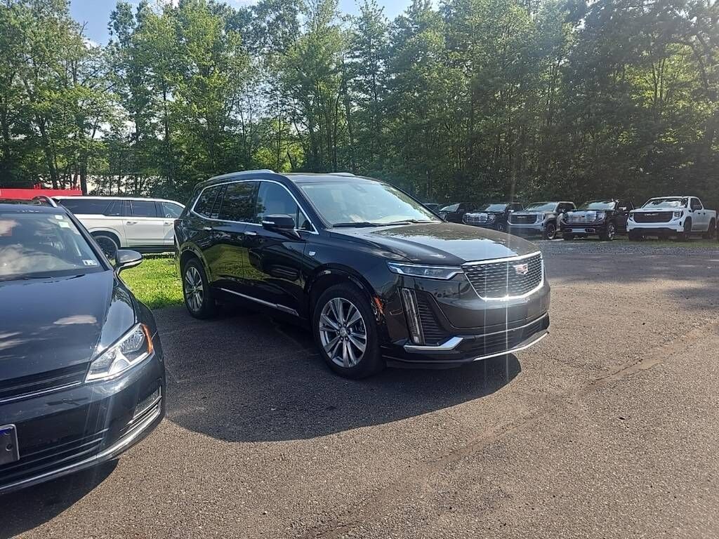 2024 CADILLAC XT6