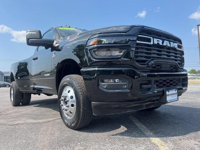 2025 RAM 3500