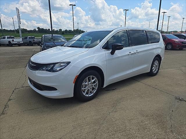 2026 CHRYSLER Voyager