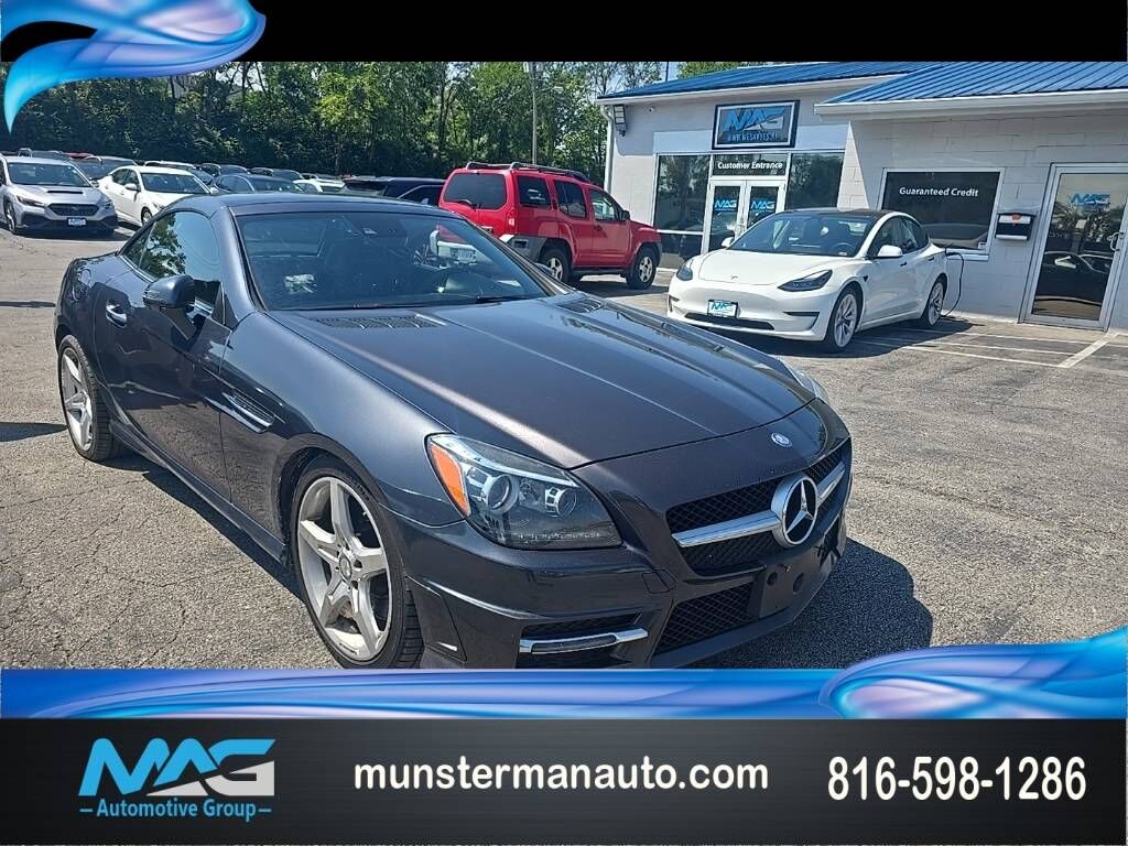 2015 MERCEDES-BENZ SLK-Class