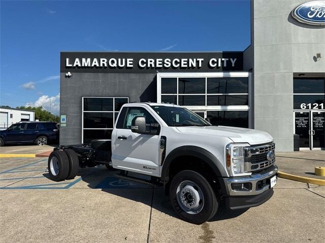 2025 FORD F-600