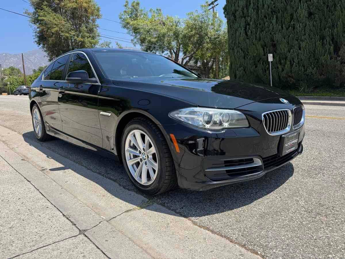 BMW 528i