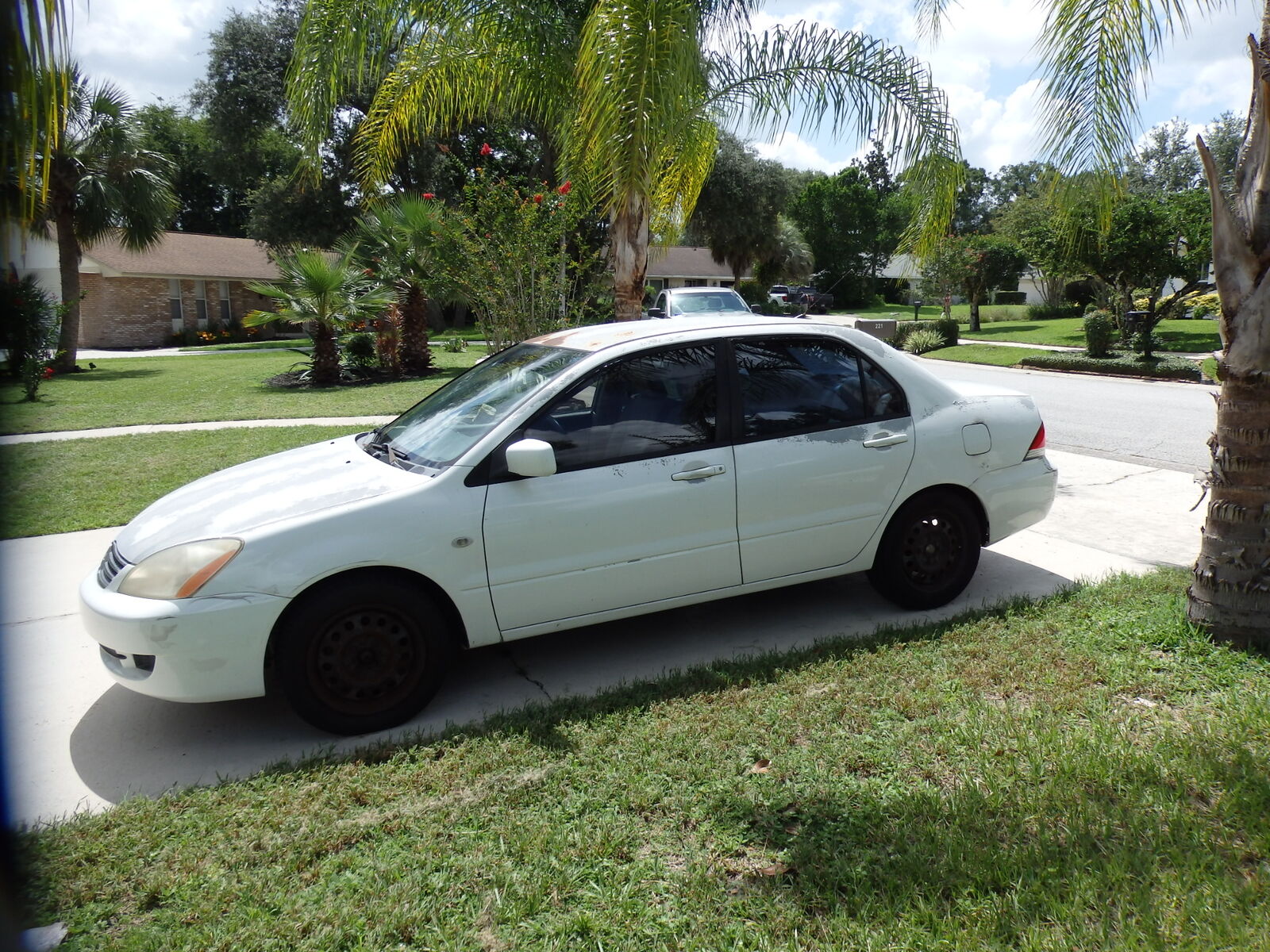 Mitsubishi Lancer