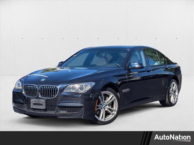 BMW 740i