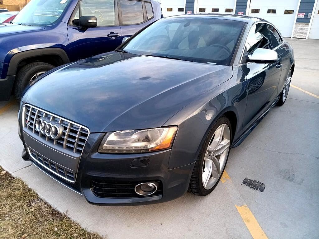 2010 AUDI S5