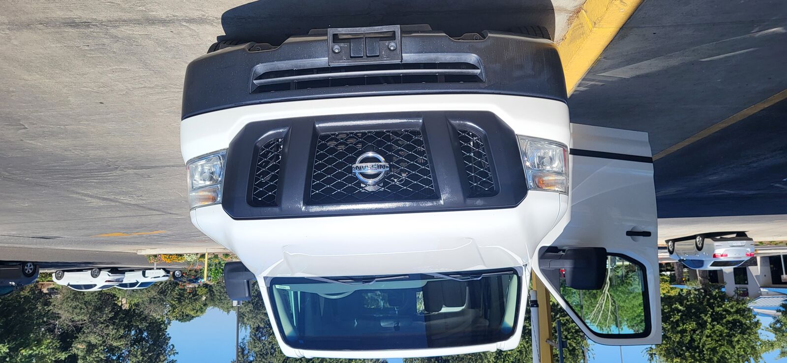 Nissan NV