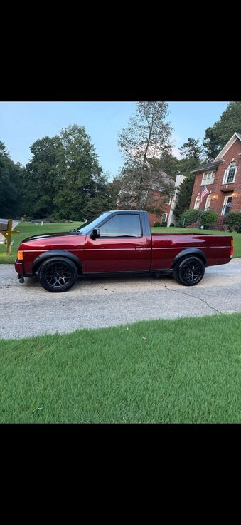 Nissan Pickup