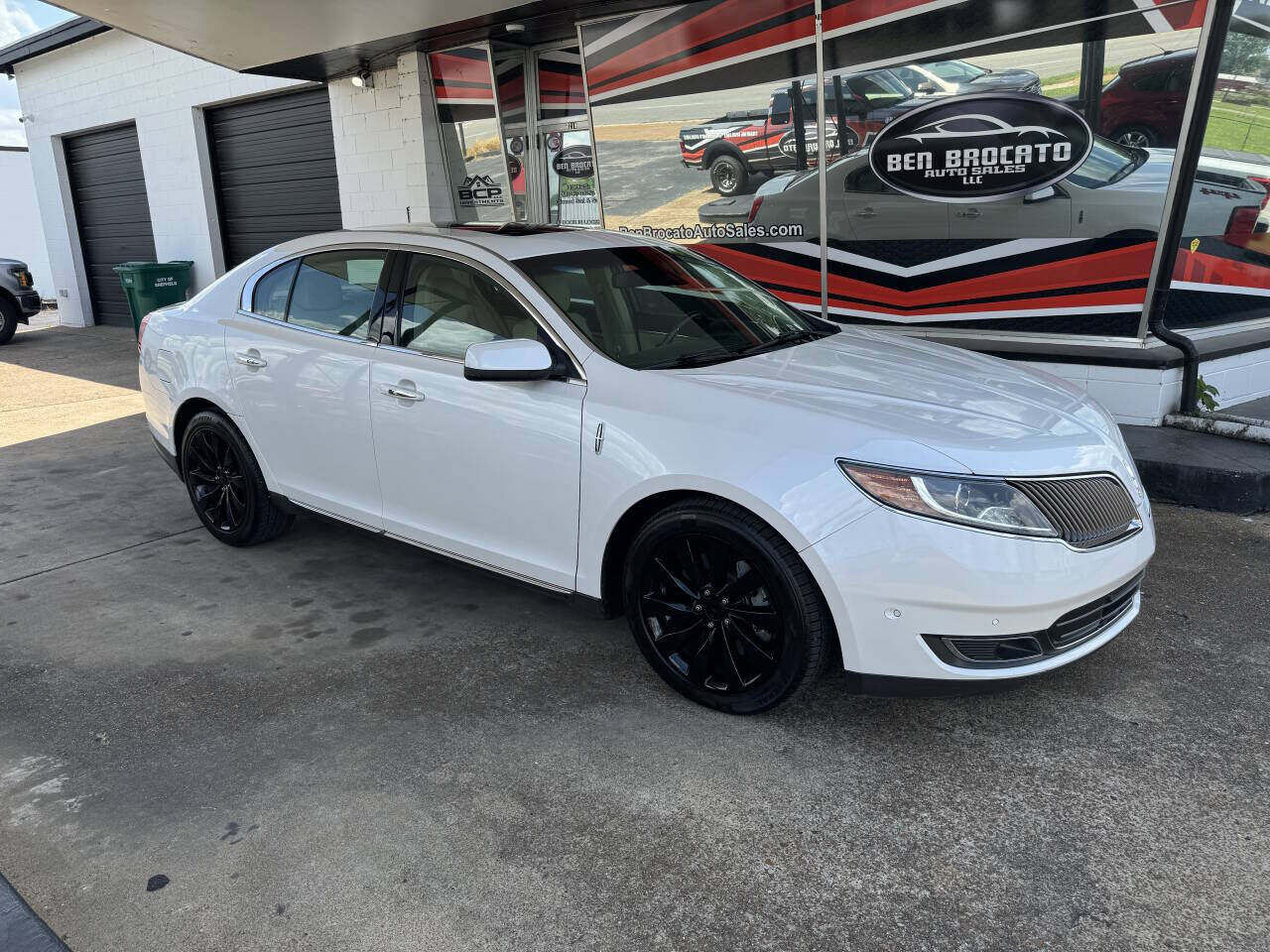 Lincoln MKS