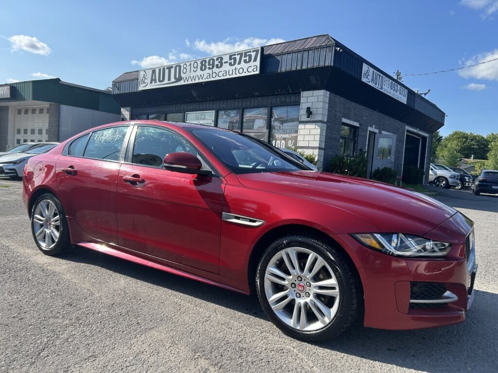 Jaguar XE