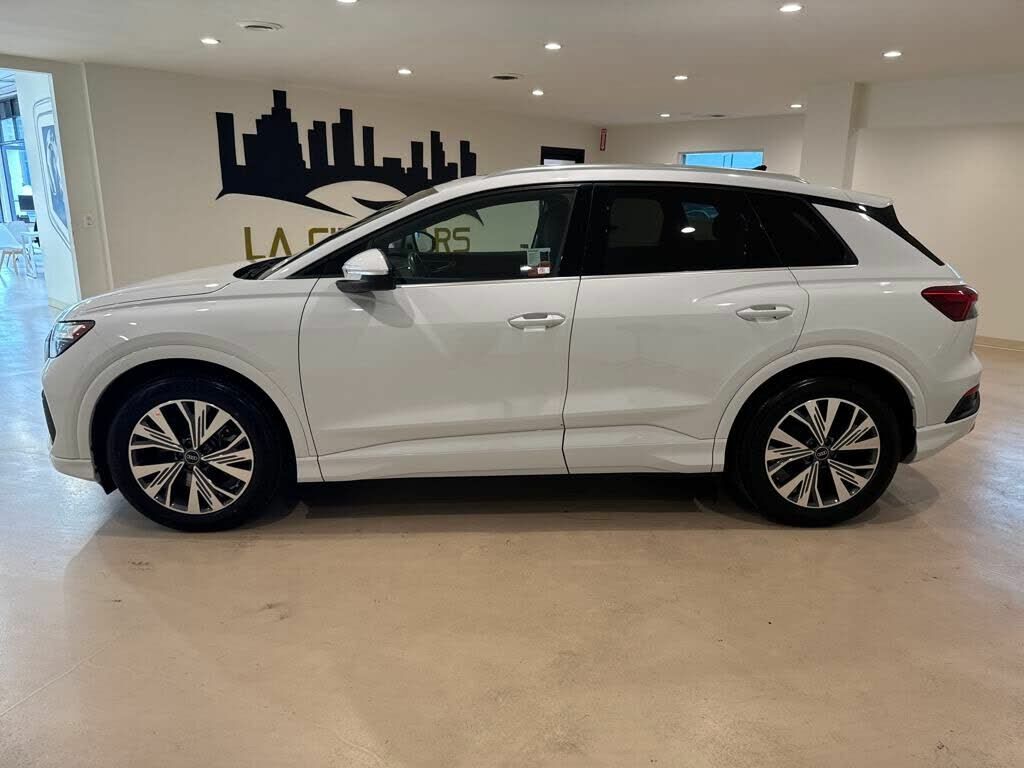 2023 Audi Q4