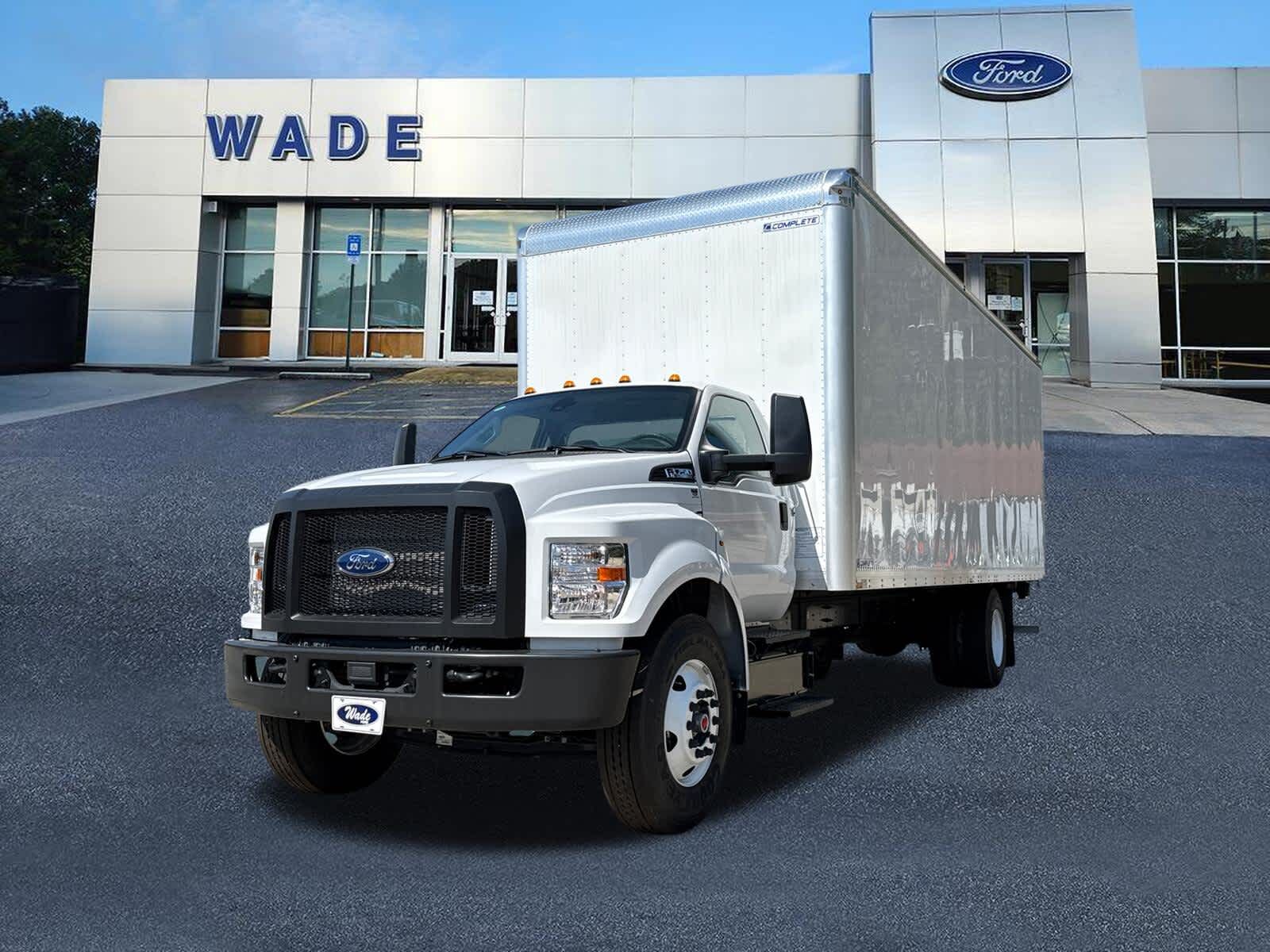 2025 FORD F-750