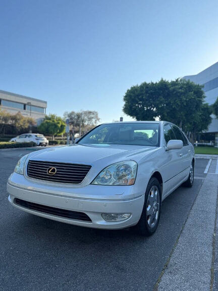 Lexus LS
