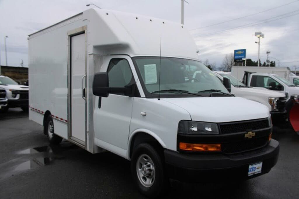 2023 CHEVROLET Express