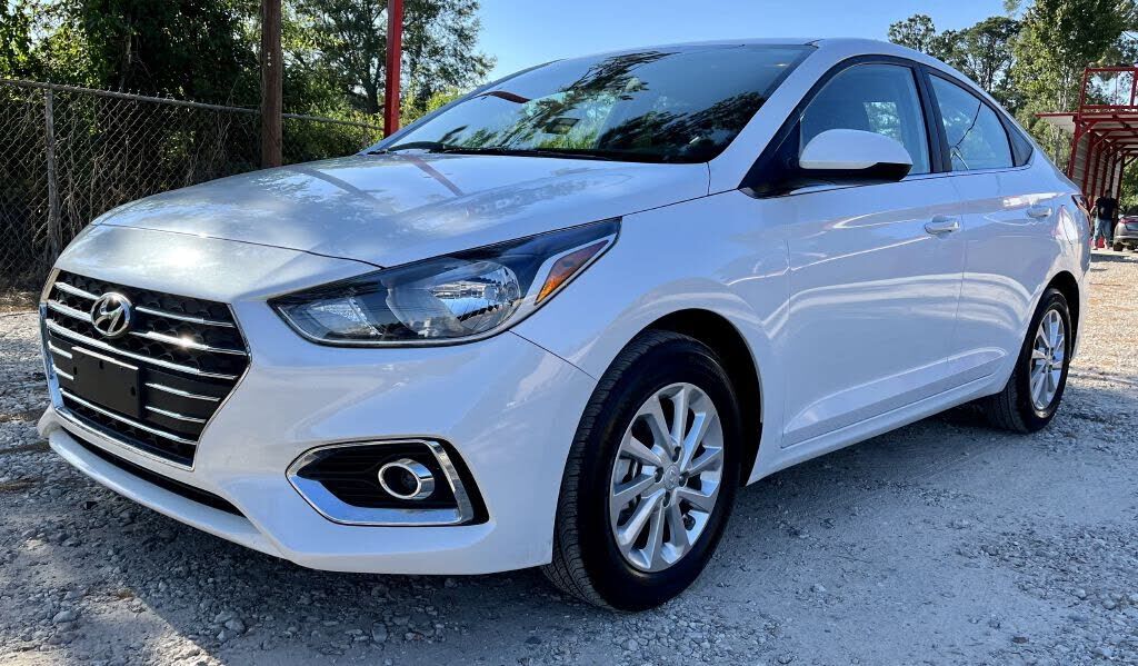 2021 HYUNDAI Accent