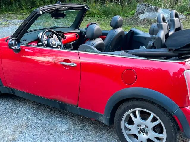 MINI Cooper Convertible