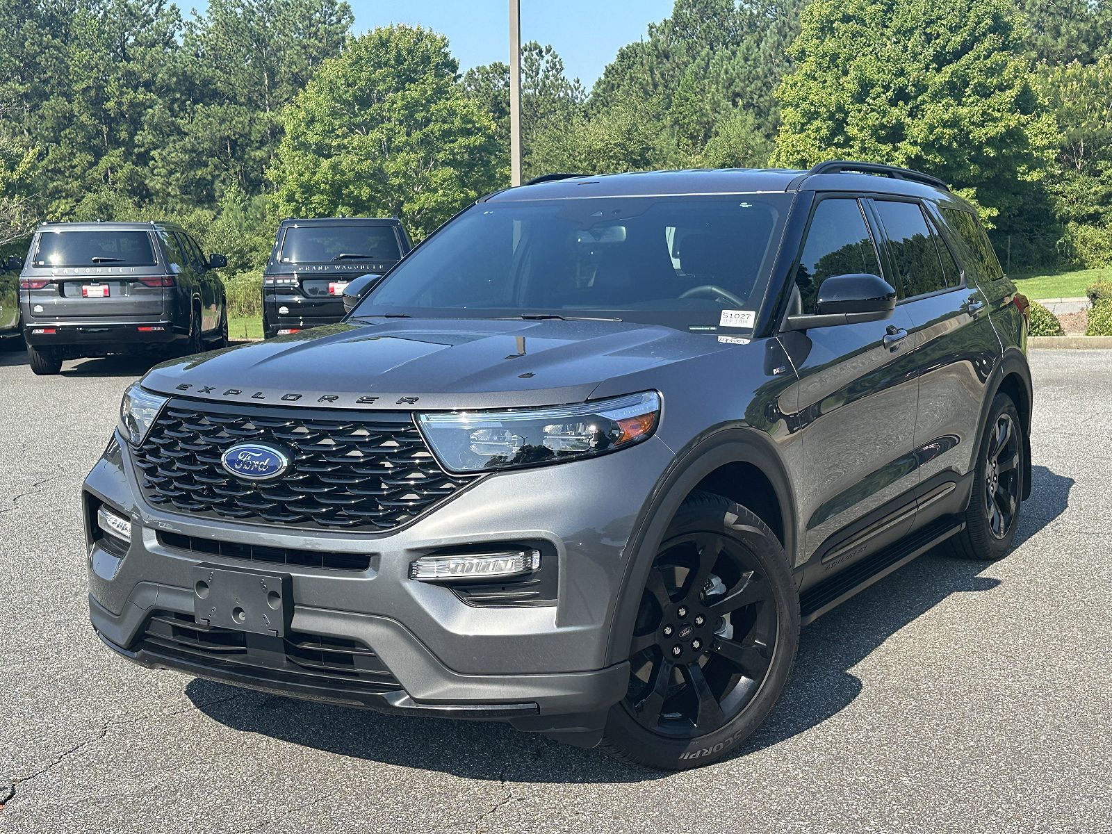 2024 FORD Explorer