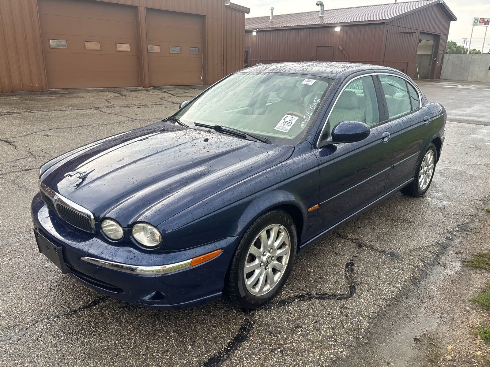 Jaguar X-Type