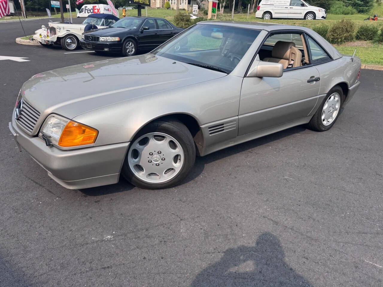 Mercedes-Benz SL-Class