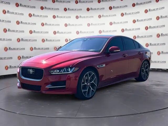 Jaguar XE