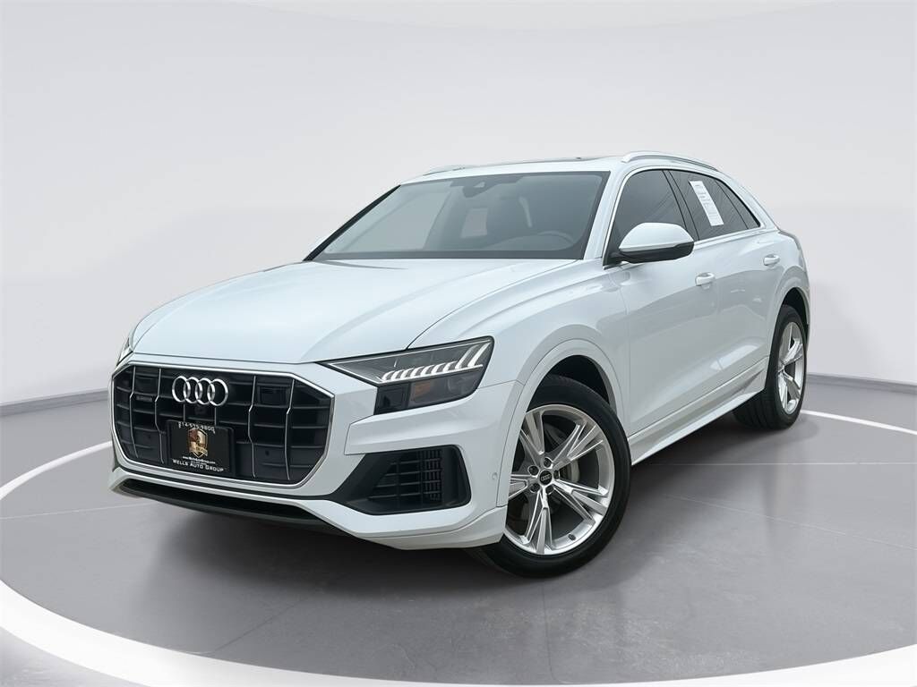 2023 AUDI Q8