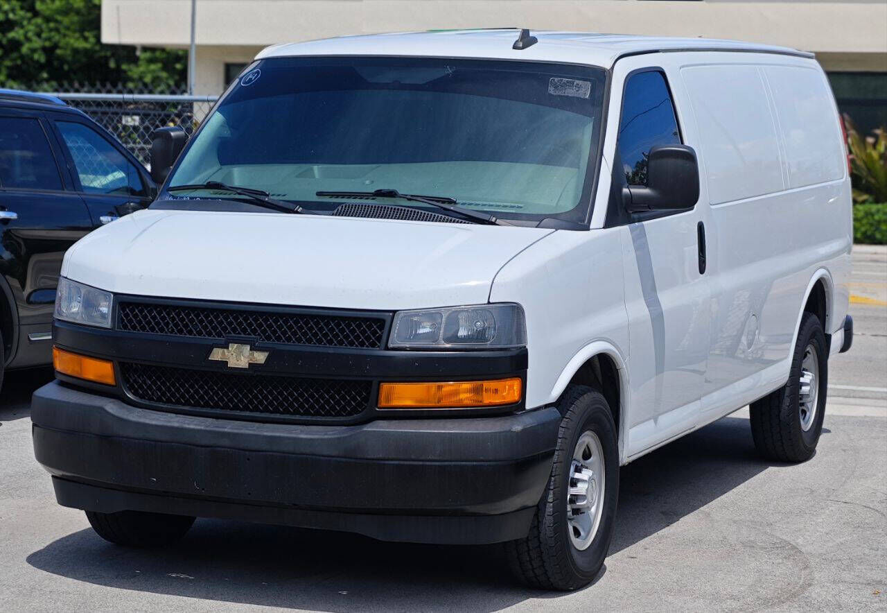 2018 CHEVROLET Express