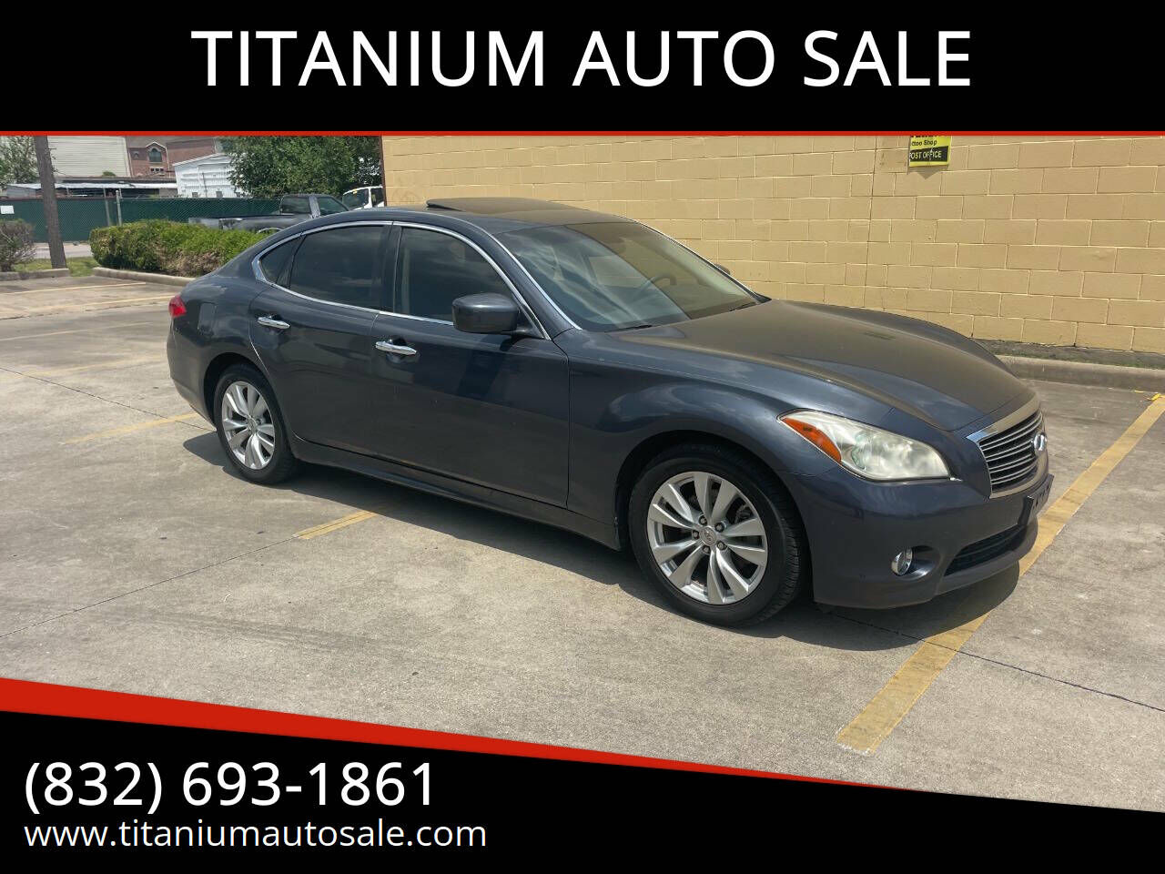 2011 INFINITI M37