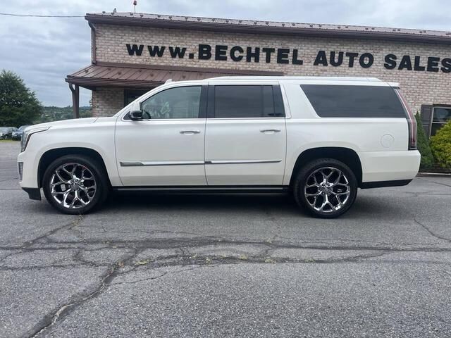 Cadillac Escalade