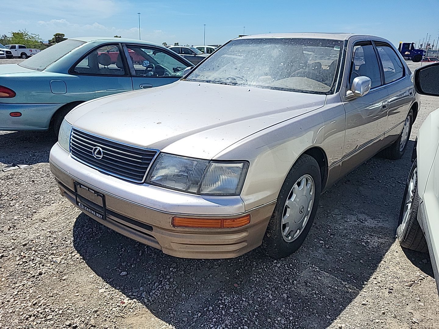 Lexus LS