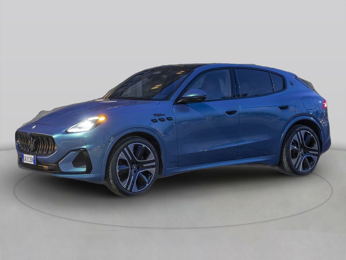 2025 MASERATI Grecale