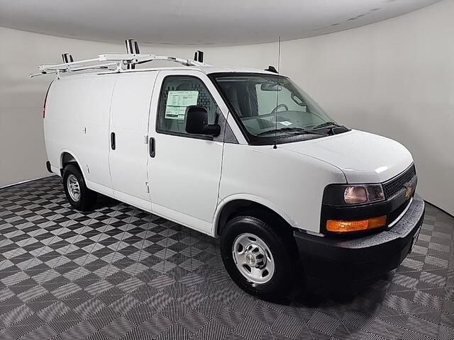 2025 CHEVROLET Express