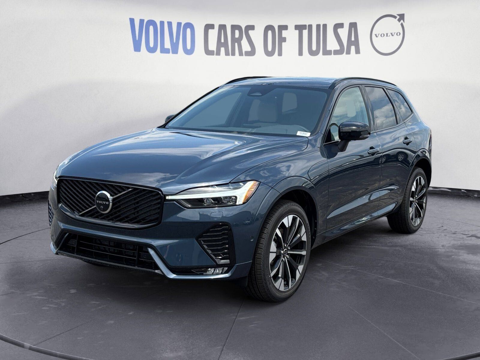 2026 VOLVO XC60