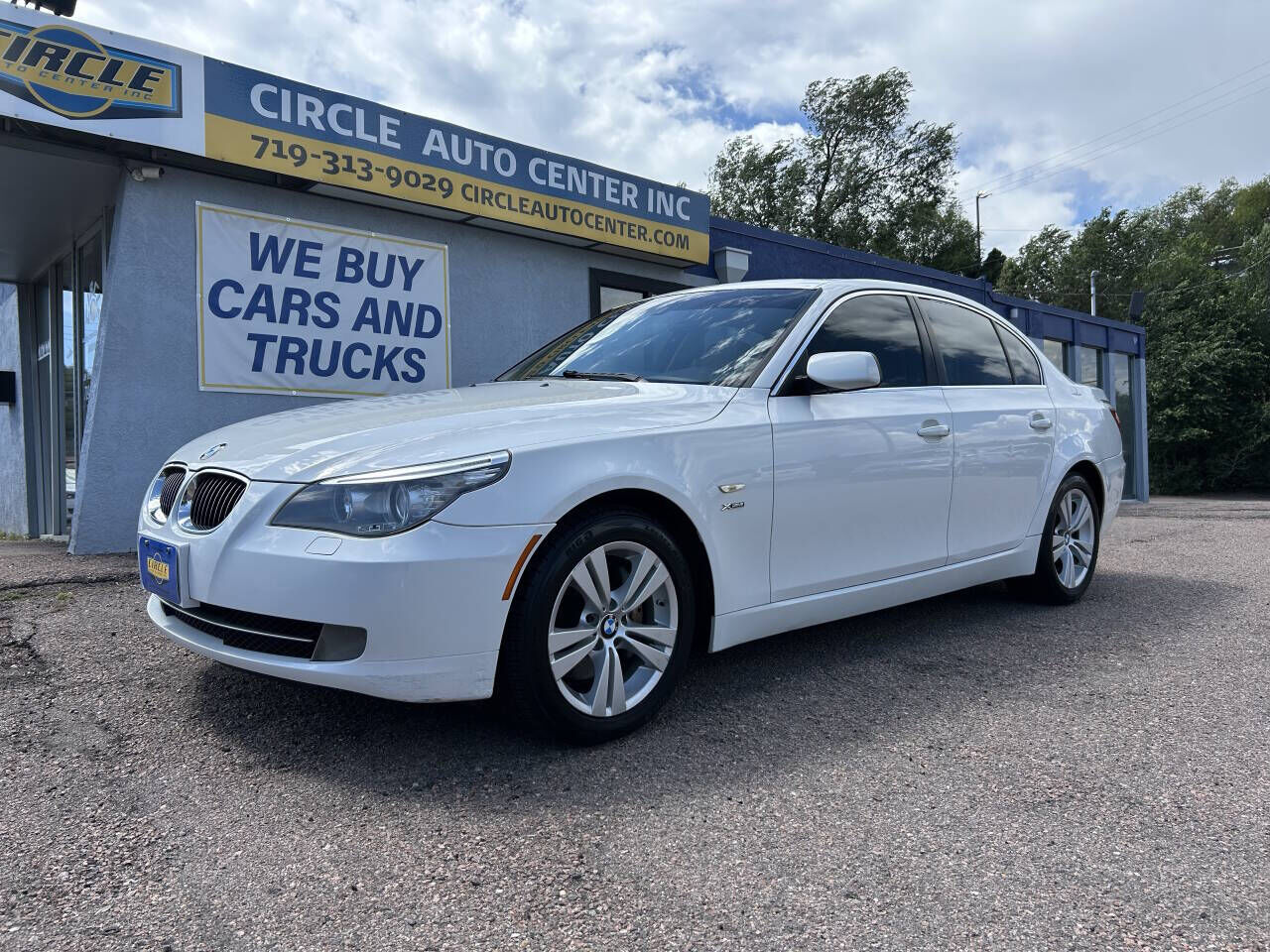 BMW 528i