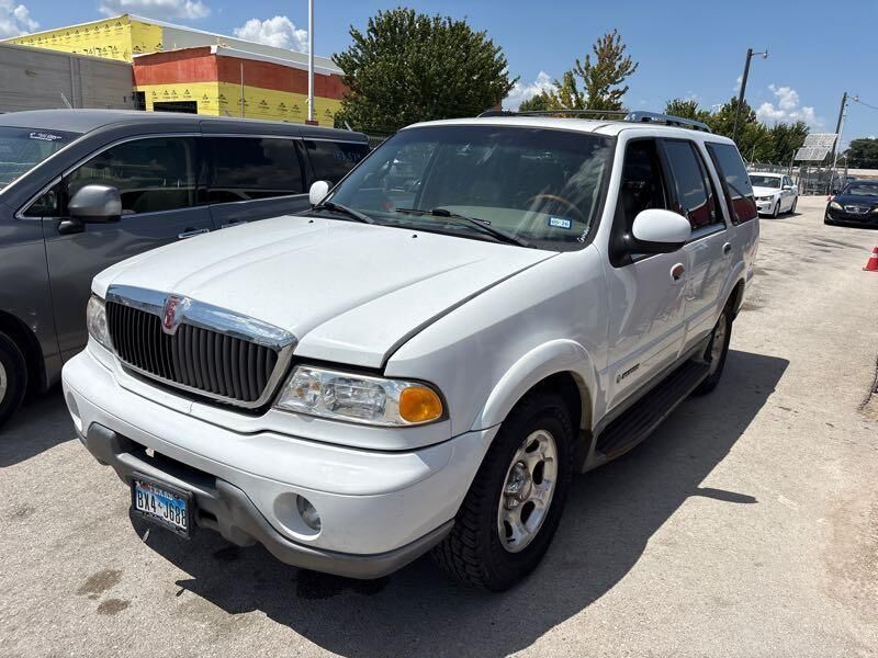 Lincoln Navigator