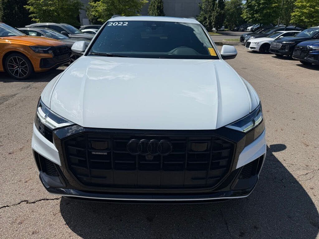2022 Audi Q8