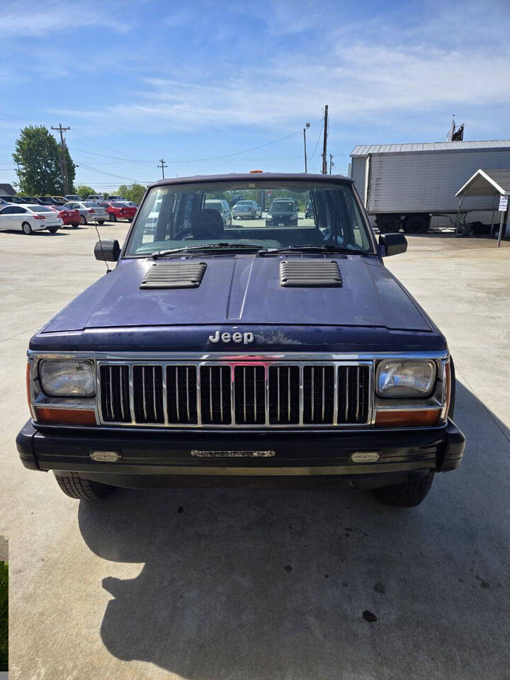 Jeep Cherokee