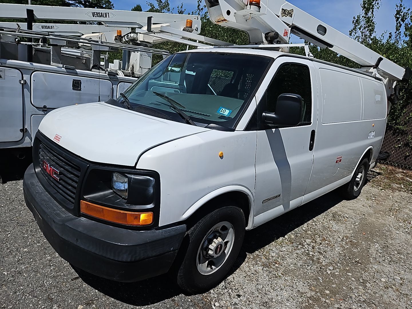 GMC Savana